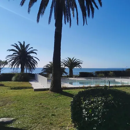 Apartment Esprit Palladio Saint-Raphaël